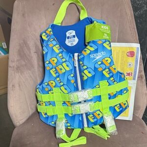 Speedo Kids Blue and Yellow Life Vest